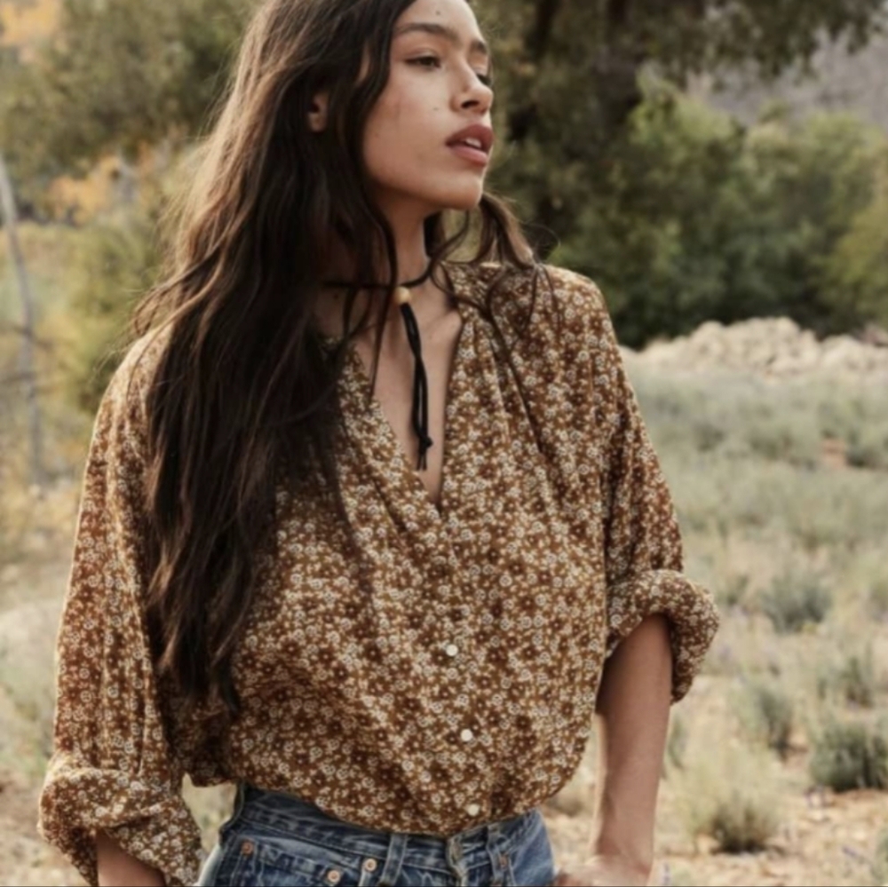 Doen Jane Blouse In Golden Mesa